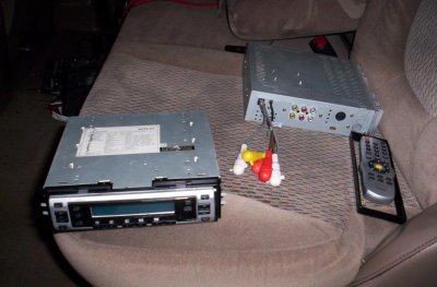1999 Expedition Radio Sterio build-08.jpg