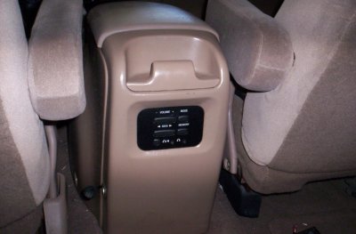 1999 Expedition Radio Sterio build-14.jpg