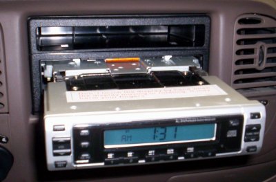 1999 Expedition Radio UPDATE Part 2-03.jpg