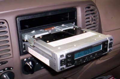 1999 Expedition Radio UPDATE Part 2-05.jpg