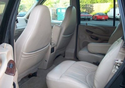 Ford-Expedition.jpg