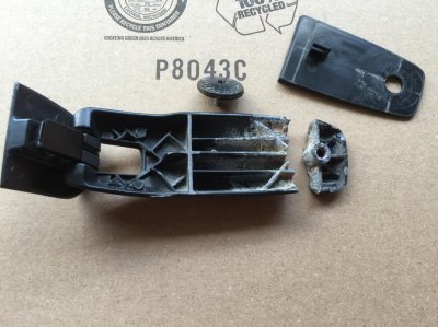 Hatch Hinge 2.jpg