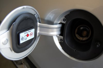 capless-gas-filler.jpg capless-gas-filler.jpg