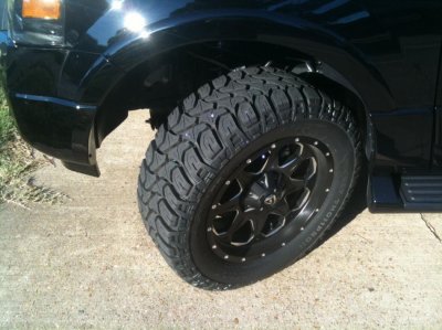 2012 Expedition 4x4 - 4.jpg