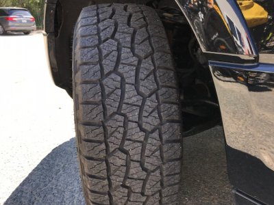 Expy tire 2.jpg