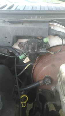 2002 ford excursion service engine soon light
