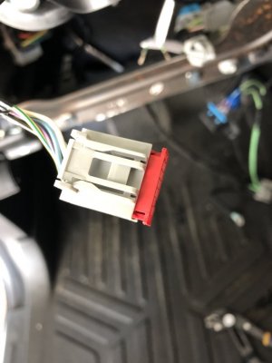 Clockspring Connector Red Cover.jpg
