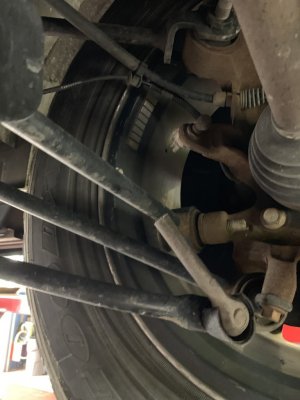 broken passenger rear stablizer 2.JPG