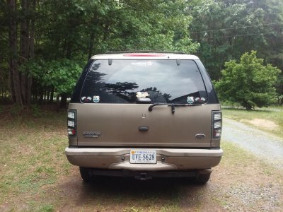 my 2002 eddie bauer expedition after I painted my hitch a gloss black.jpg