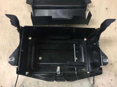 Econoline Battery Box Lid 6.jpg Econoline Battery Box Lid 6.jpg