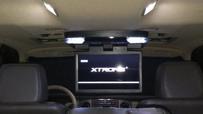 xtrons2.jpg