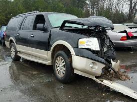 this was my wife's 2017 expedition after a head on with a pick up truck-2.jpg
