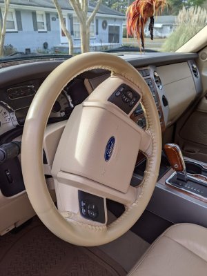 Steering Wheel 1.jpg