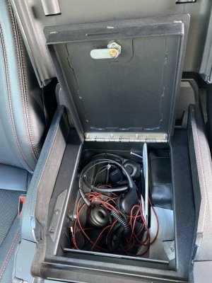 locker3.jpg locker3.jpg
