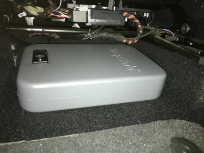 underseat_safe.jpg underseat_safe.jpg