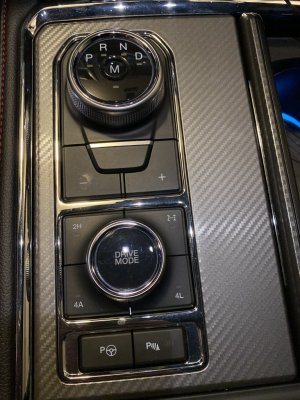 center-buttons.jpg center-buttons.jpg