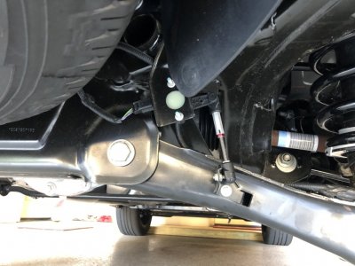 adjustlink1.jpg