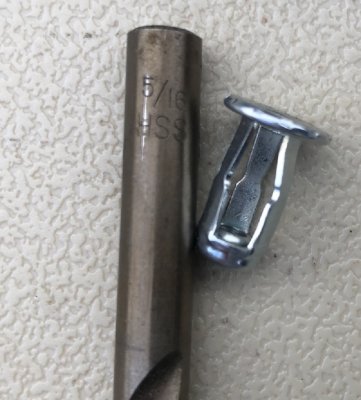 Seat_Fix02.JPG