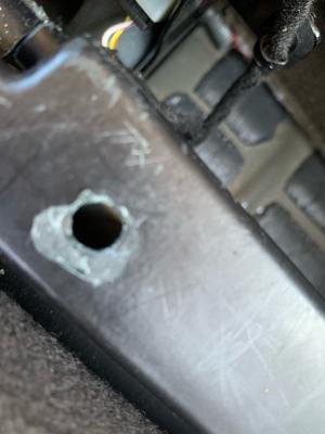 Closeup broken rivet hole.jpg Closeup broken rivet hole.jpg