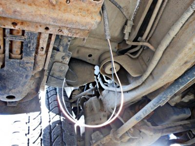 98 Expedition Wires.jpg