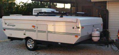 Camper_Driveway.jpg