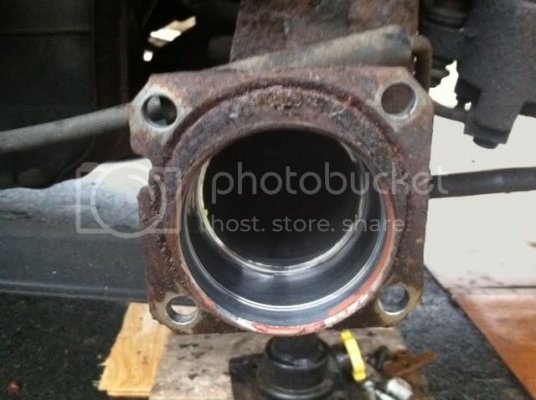 Expyaxle5.jpg Expyaxle5.jpg