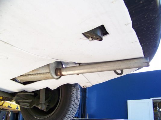 cture2030-rear-aero-mod-view-car-lift-notice-space.jpg