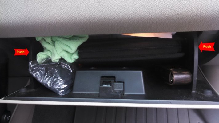 exp-glove-box-sorta-open.jpg