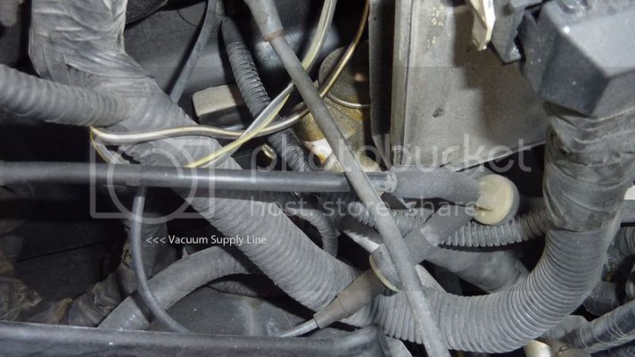 Expy%20Dash%20Vacuum%20Supply%20Line_zps5at78xzk.jpg