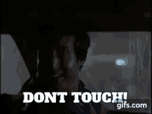 tenor.gif