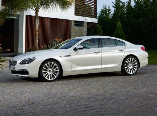 n-coupe-mmp-1-1557251015.jpg?crop=0.821xw:1.00xh;0.jpg