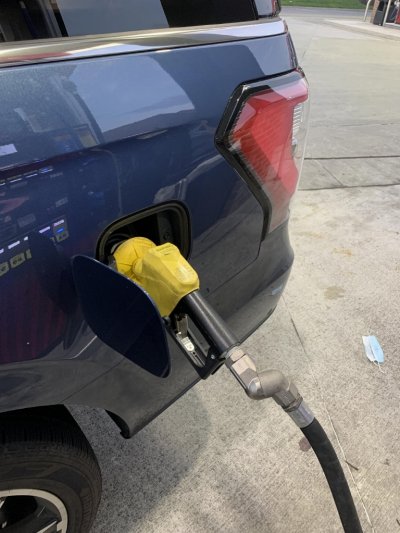 e604cd8b5d2c5c564e32a31e126dd999.jpg
