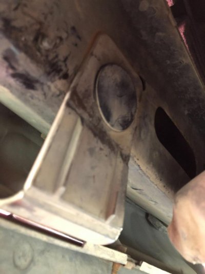bumper bracket 2.jpg