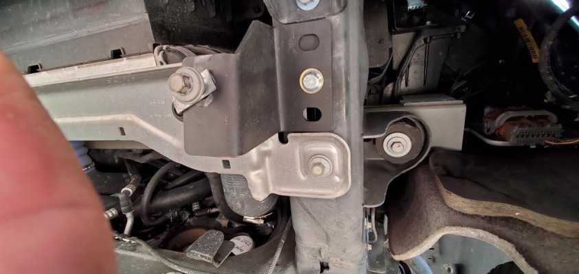 RCI_front_skid_bracket.jpg