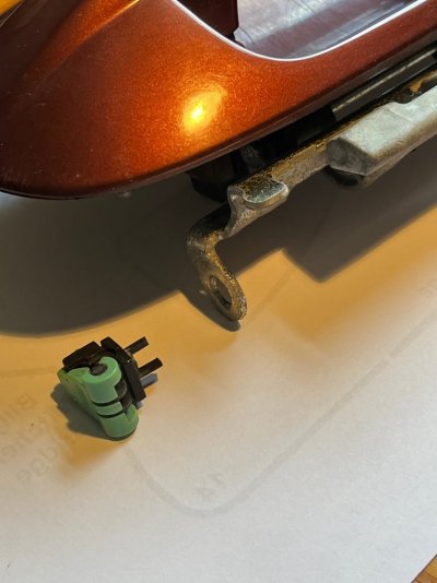 Rear Drivers Door Lock Part 5.JPG Rear Drivers Door Lock Part 5.JPG