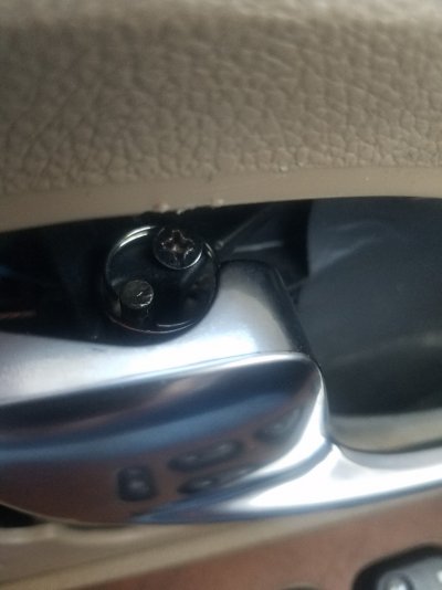 Handle.jpg