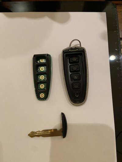 ExpeditionKeyFobFixed.jpg