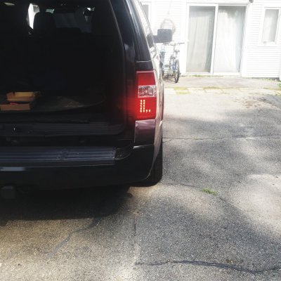 2013Expy_RearLight.jpg