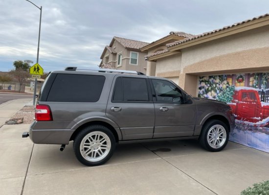 Expedition Method MR804 RSide.JPG