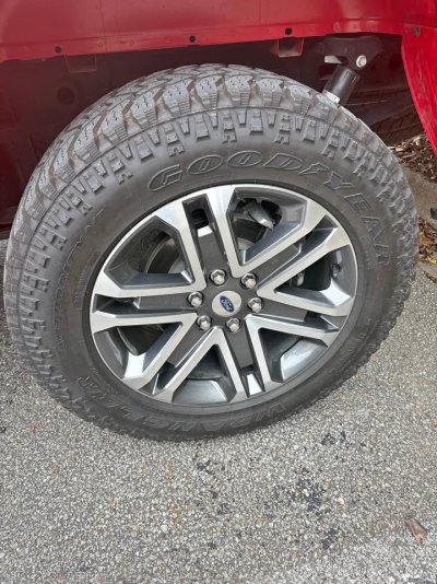 20 F150 rim.jpg